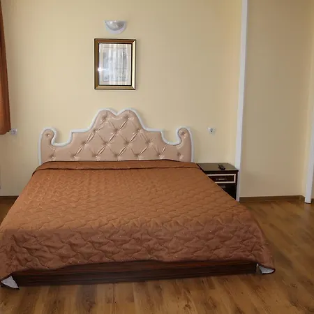 Hotel Arda 3*