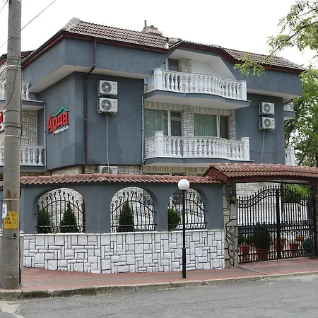 Szálloda Arda Kardzsali